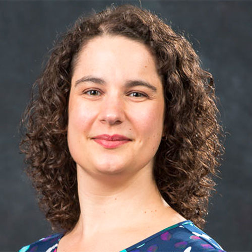 Amy Carney headshot