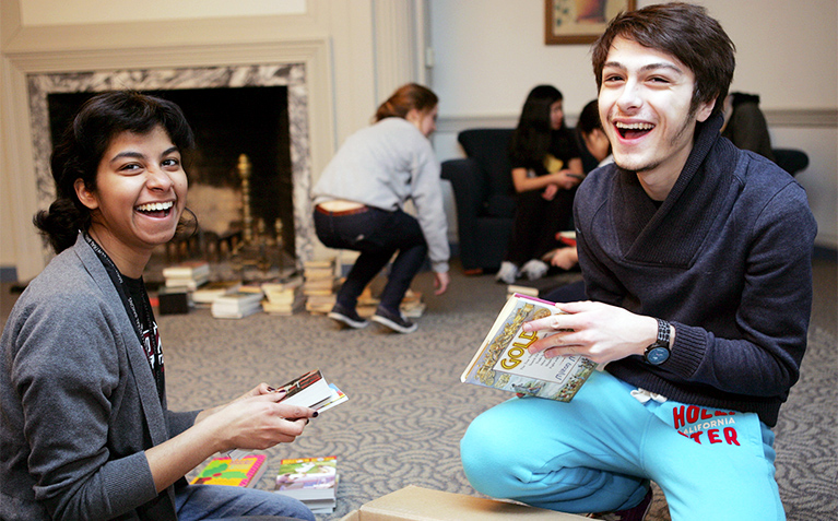 Schreyer Scholars collecting items for donation