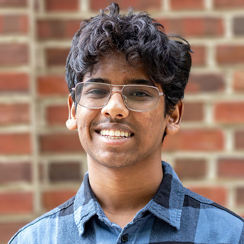Justin Deekollu headshot