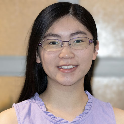 Mikayla Hribal headshot
