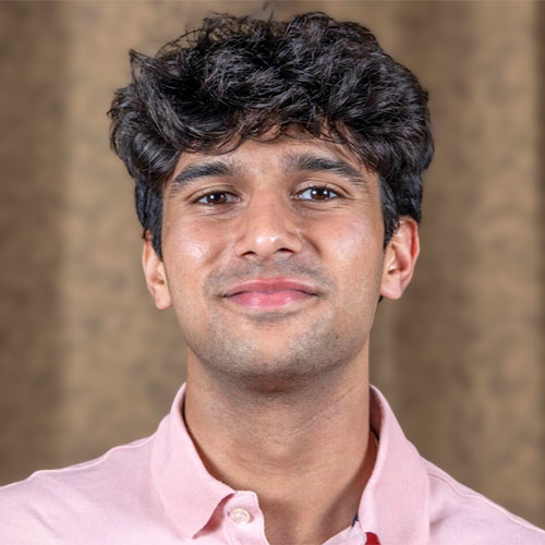 Rushil Kakkad headshot