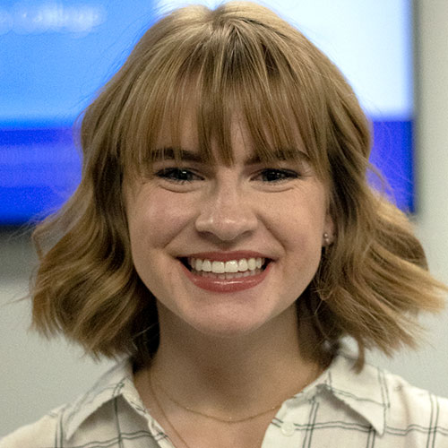 Emily Snow headshot