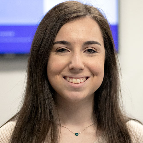 Julia Feldman headshot
