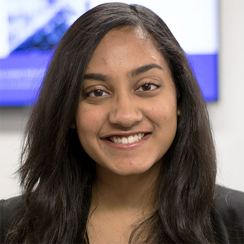 Priya Devanarayan headshot