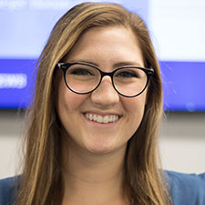 Rachel Aul headshot