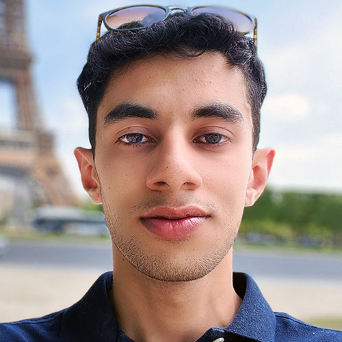 Ayush Arora headshot