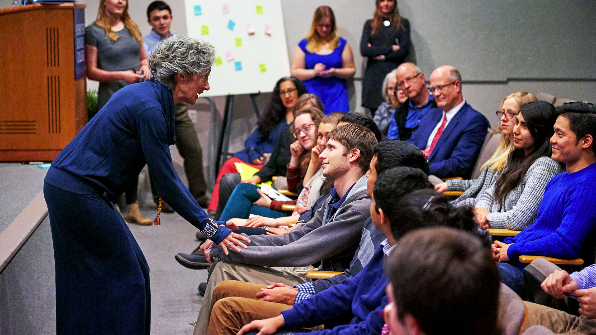 Luchinsky Lecturer Susan Russell interacting with Schreyer Scholars in the audience