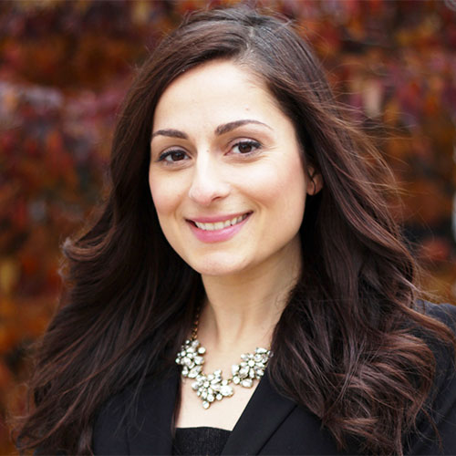 Farnoosh Torabi headshot