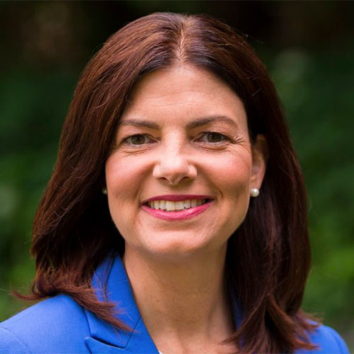 Kelly Ayotte headshot