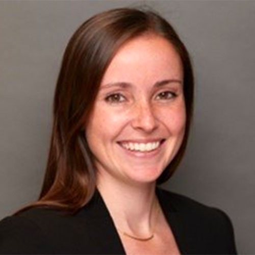 Dana Lindt headshot