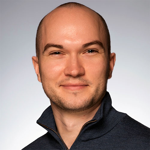 Andrew Marshall headshot